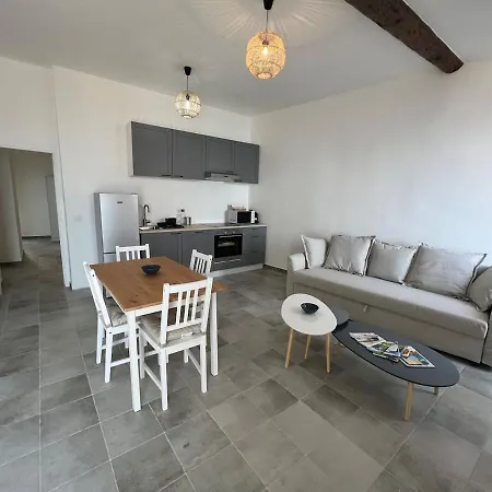 Au Coeur Du Village , Vue